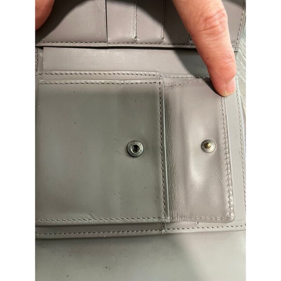 Authentic Vintage Louis Vuitton Wallet Trifold Women Lilac Epi Print - Picture 8 of 10